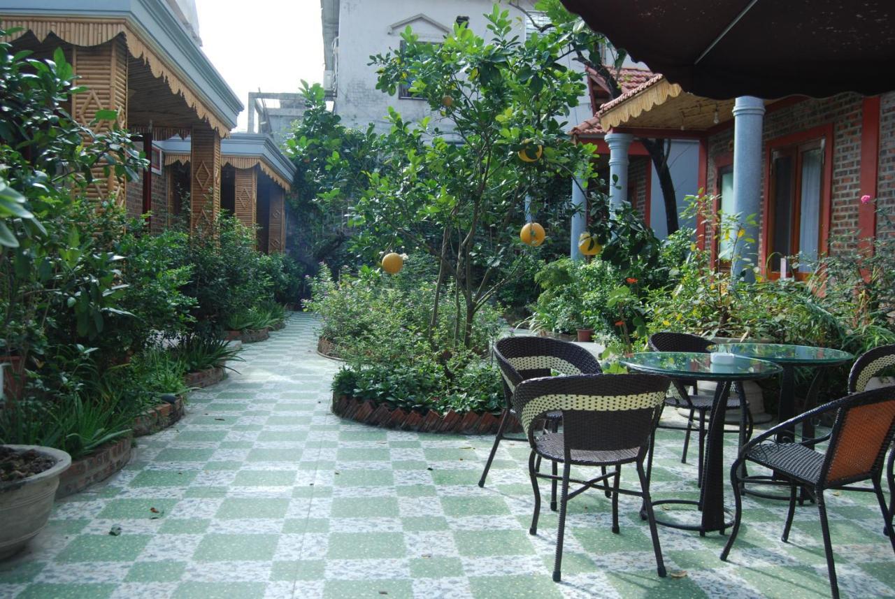 Готель Tam Coc Tropical Garden Ніньбінь Екстер'єр фото